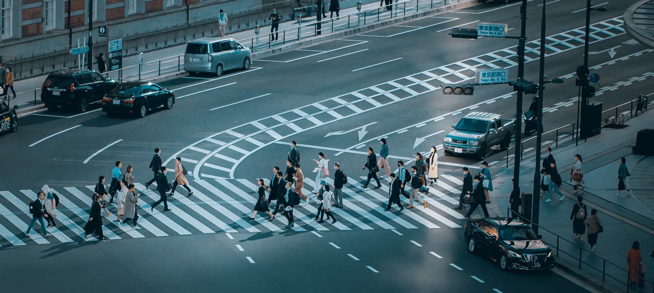 City crossing sample photo